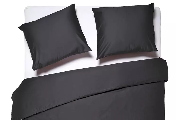 Material: 100% Baumwollsatin  