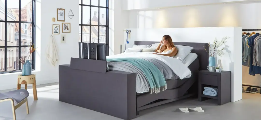 Elektrisch verstellbares Bett für mehr Komfort und Flexibilität